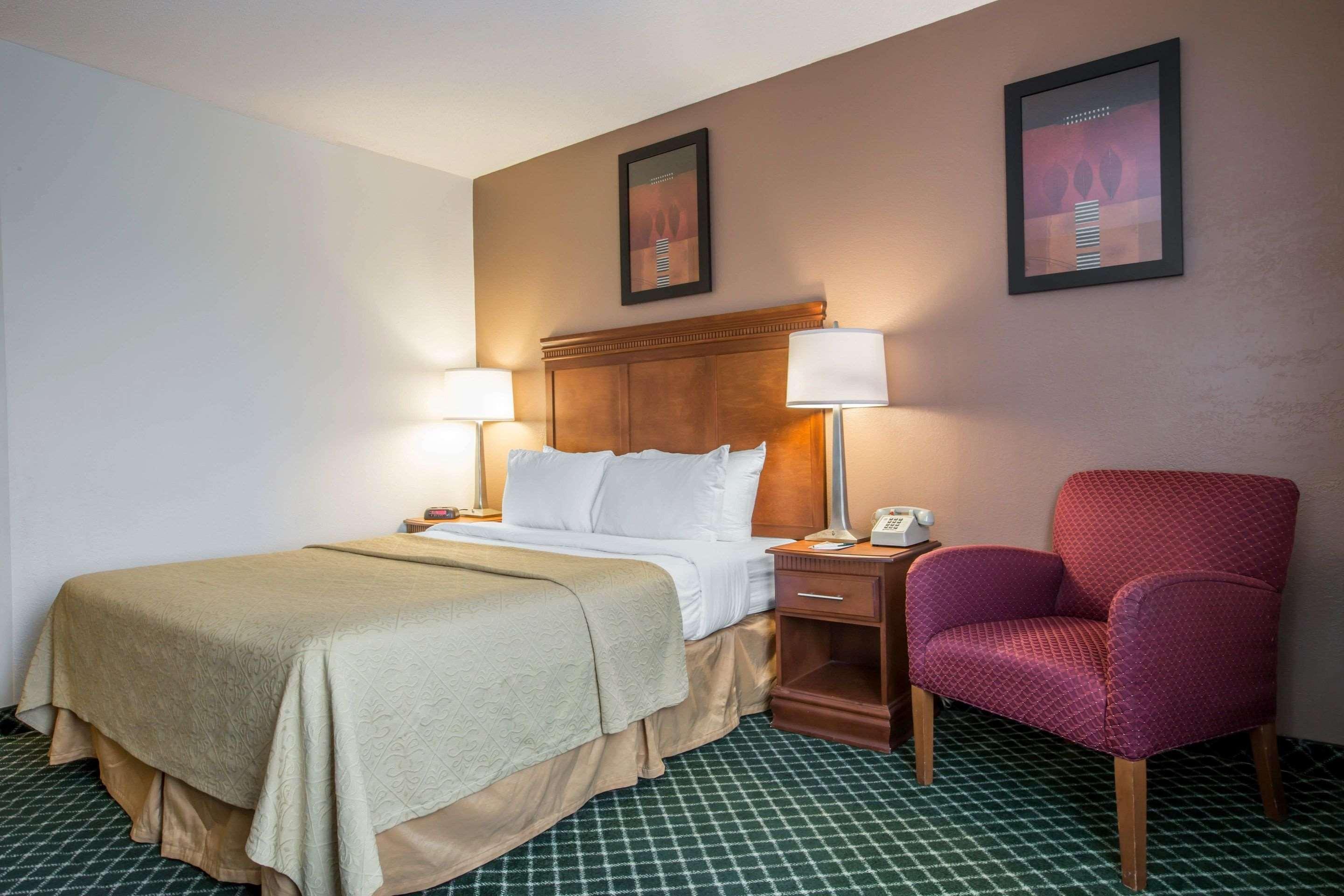 Quality Inn Colchester Burlington Exterior foto