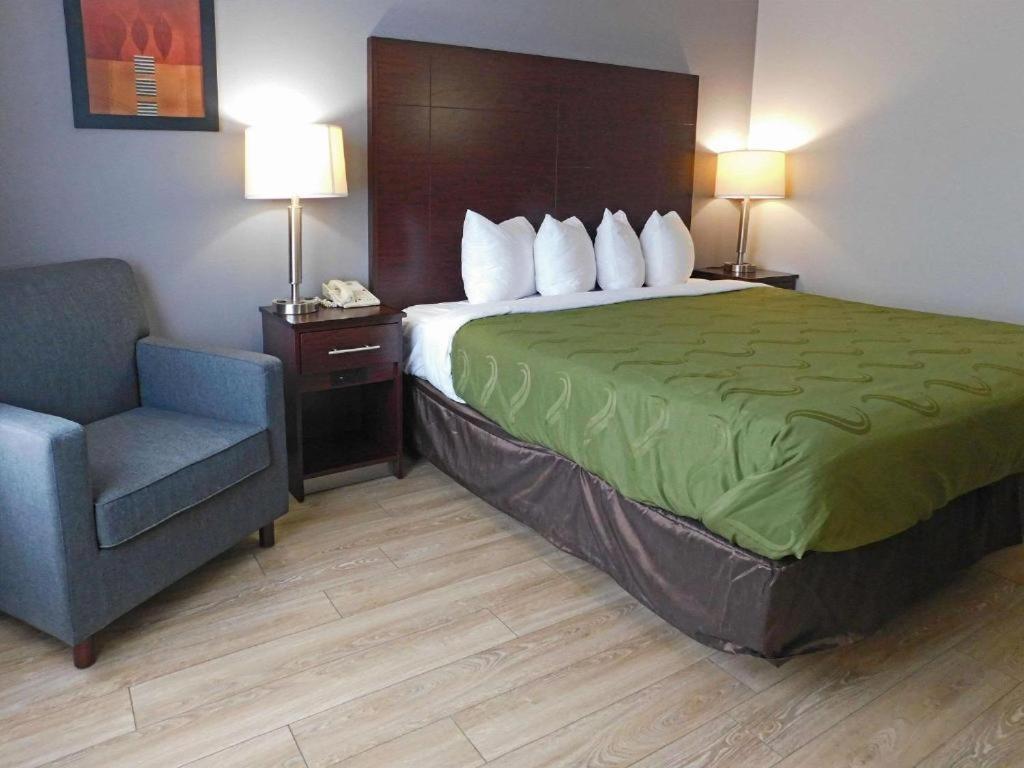 Quality Inn Colchester Burlington Exterior foto