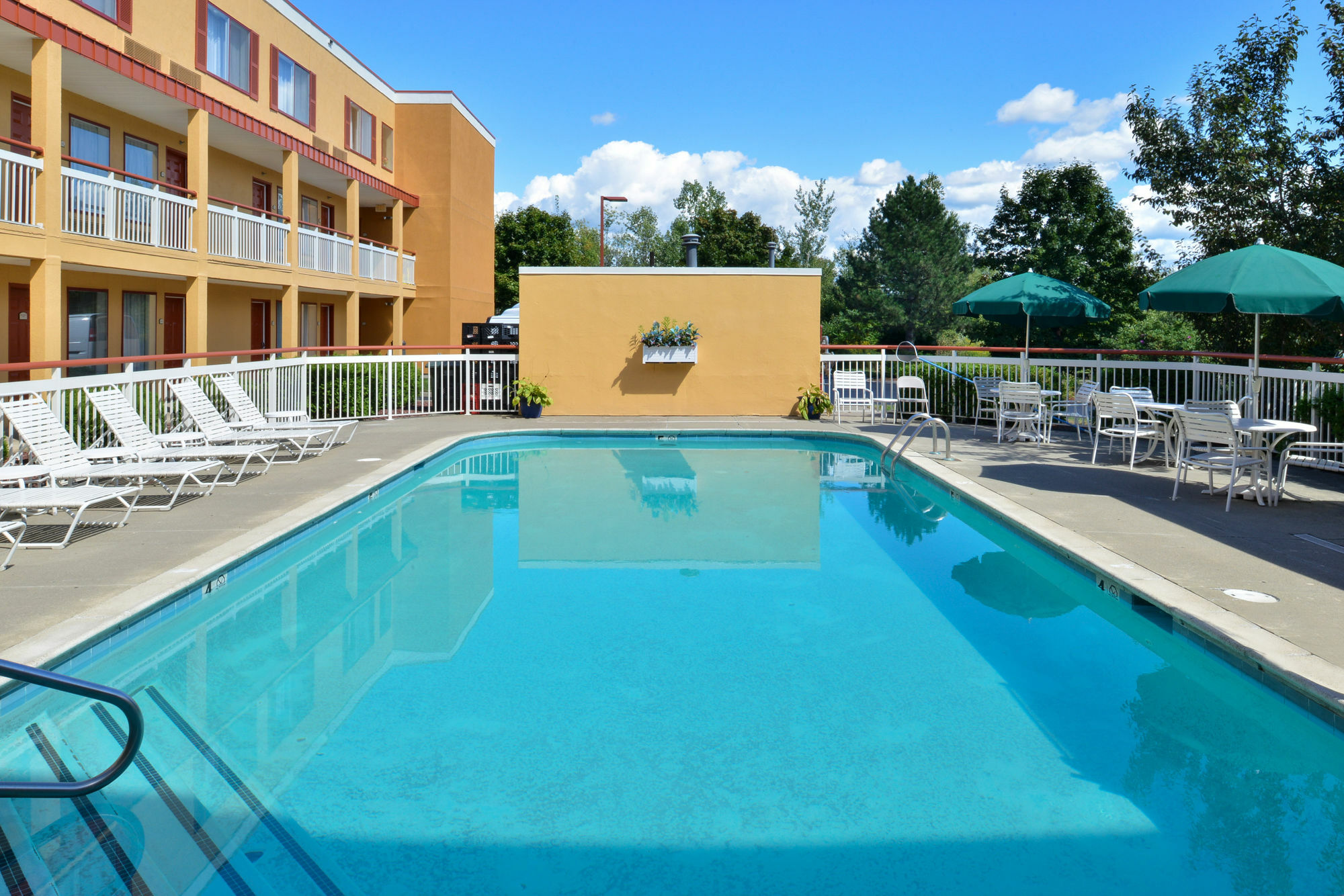 Quality Inn Colchester Burlington Exterior foto